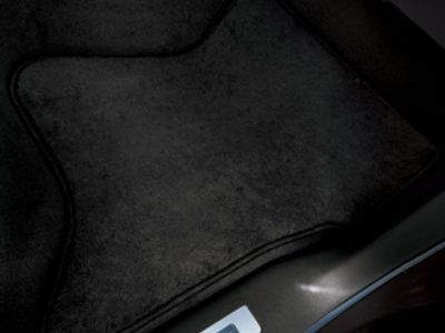 2018 Cadillac Escalade Front Premium Carpeted Floor Mats in J 84351324